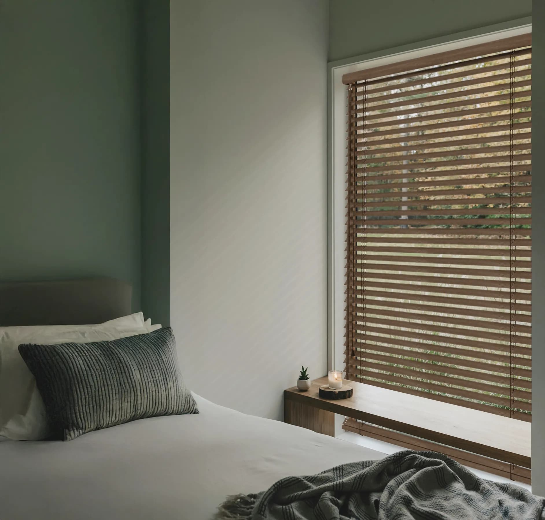 Tiger Eye Wooden Venetian Blinds 50mm